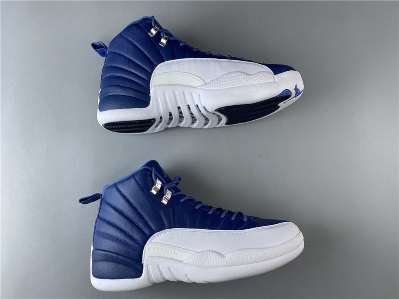 Air Jordan 12(130690-404 )